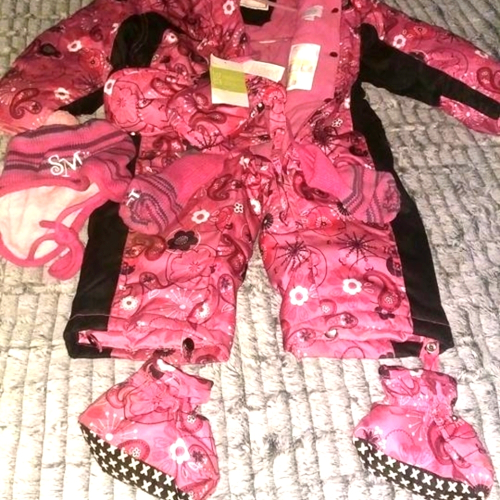 Mexx Girls Snowsuit BNWT - size 6m